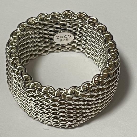 Authentic TIFFANY & CO. Somerset Sterling Silver Mesh Ring - Picture 2 of 3